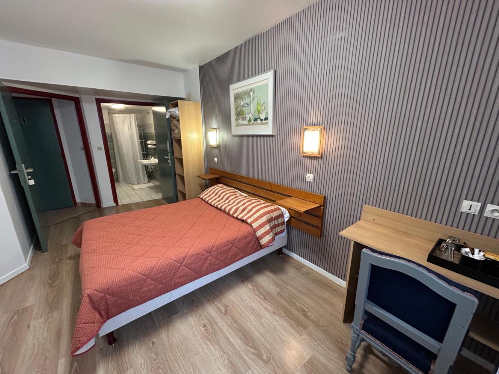 Chambres D'Hotes Du Colvert 포르주레오 외부 사진
