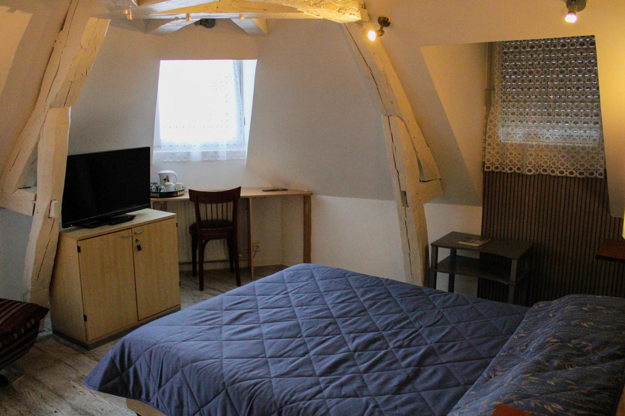 Chambres D'Hotes Du Colvert 포르주레오 외부 사진