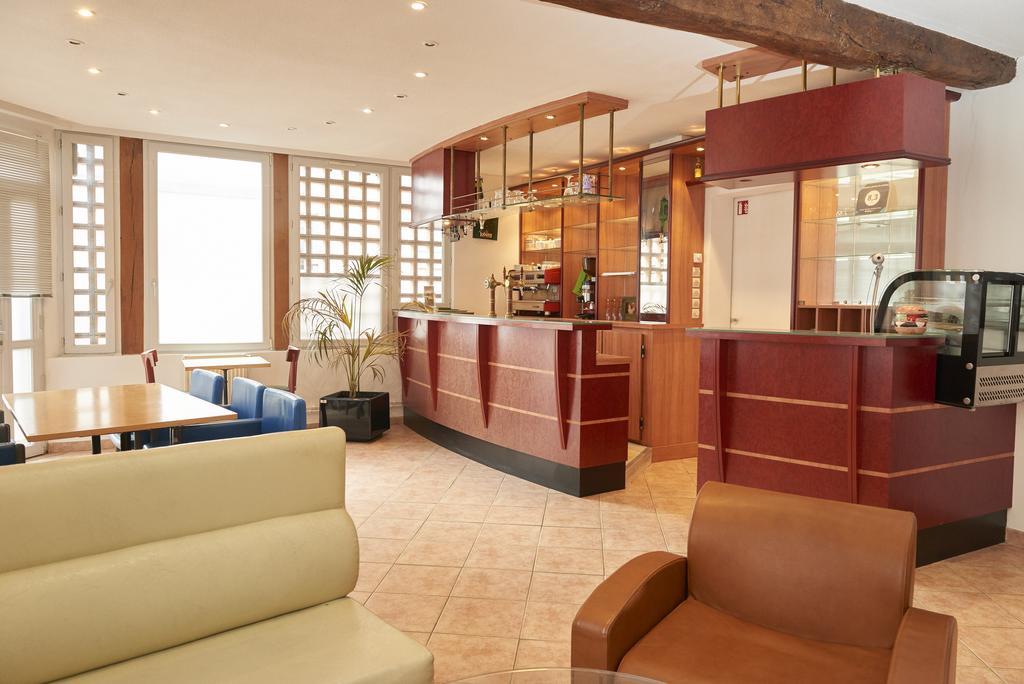 Chambres D'Hotes Du Colvert 포르주레오 외부 사진