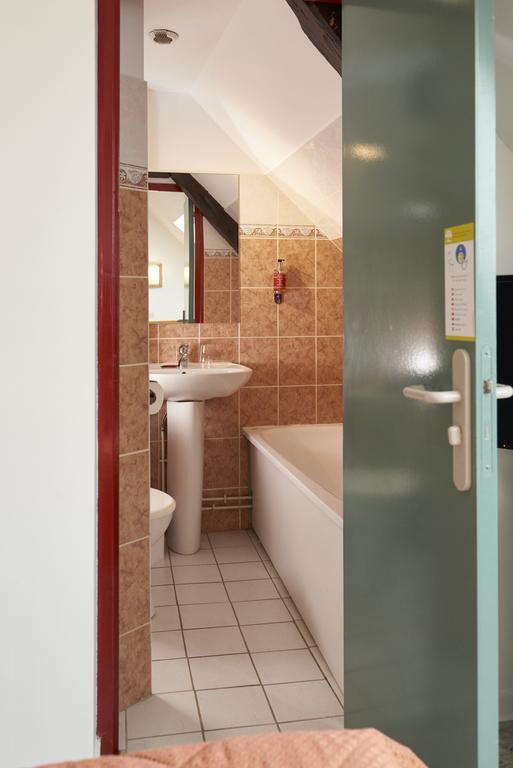 Chambres D'Hotes Du Colvert 포르주레오 외부 사진