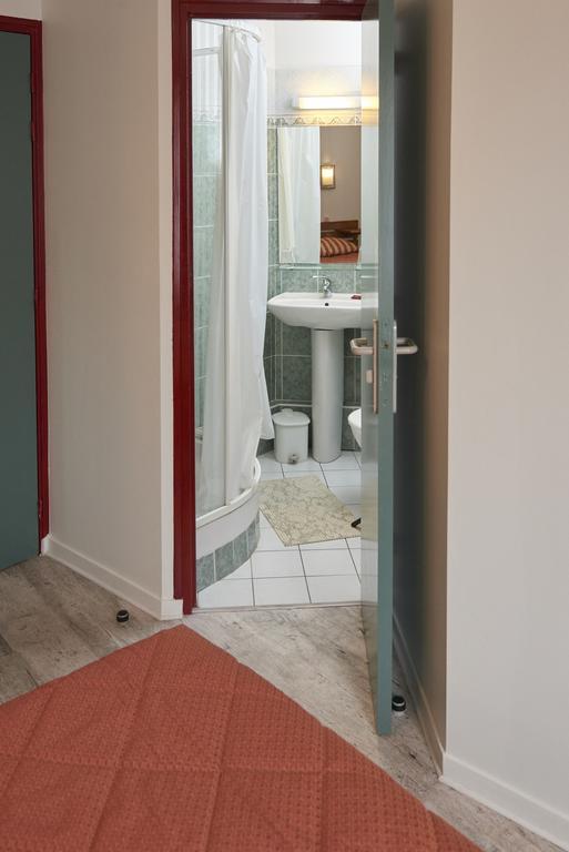 Chambres D'Hotes Du Colvert 포르주레오 외부 사진